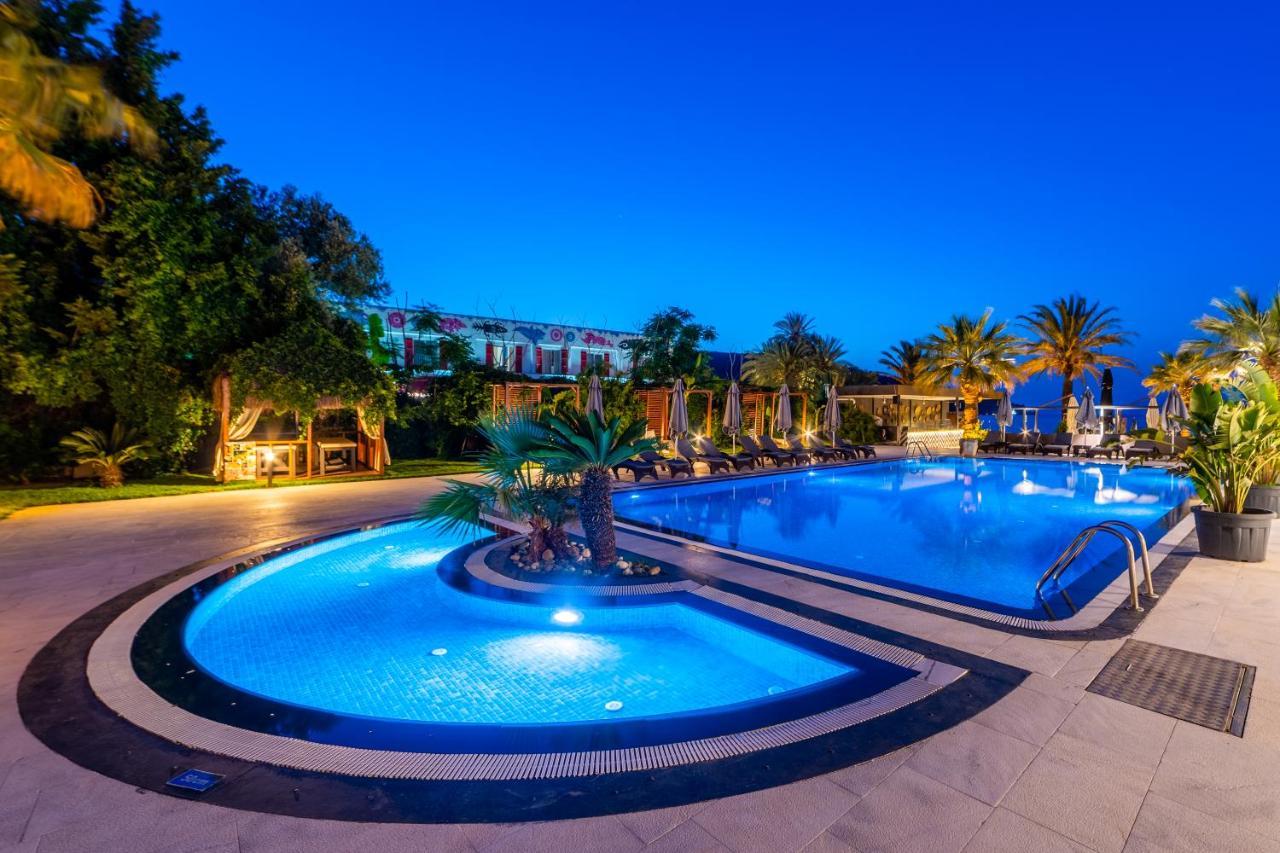 בודרום Moyo Luxury Hotel & Beach מראה חיצוני תמונה